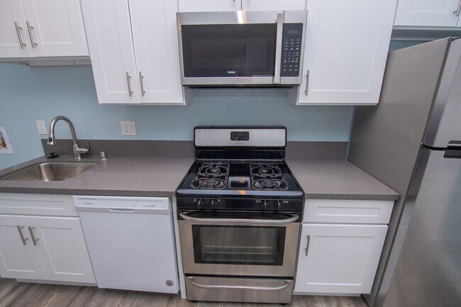 Photo - !!!!!Beautiful, Cozy Renovate Studio Apart...