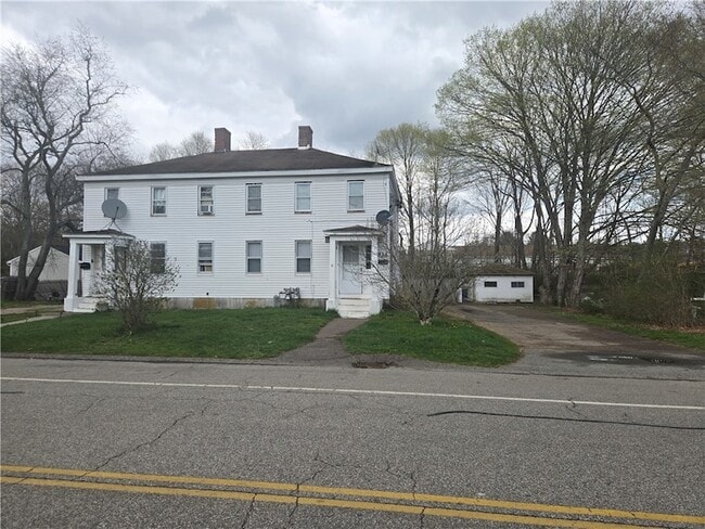 Building Photo - 93 White Rock Rd