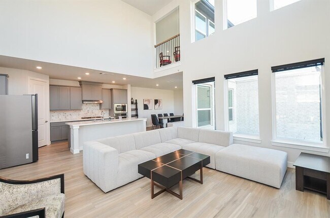 Photo - 9522 Rialto Creek Dr