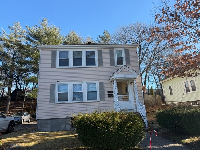 Building Photo - 32 Glenellen Rd Unit 2