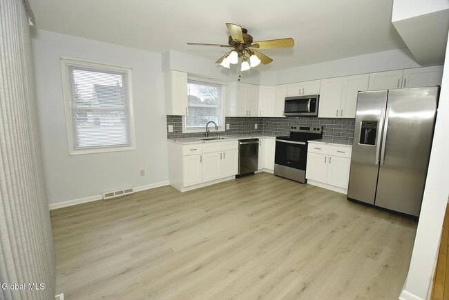Photo - 33 B Ledgewood Dr