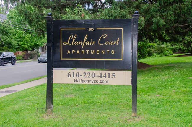 Photo - Llanfair Apartments