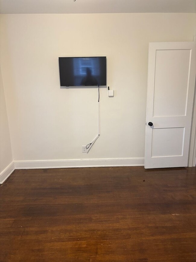 Photo - Charming 2-bedroom 1 bath Unit A