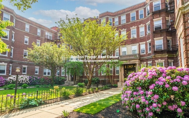 Photo - 102 Queensberry St Unidad 14