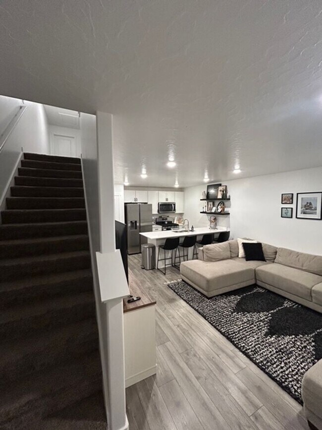 Photo - Gorgeous Townhome!!!