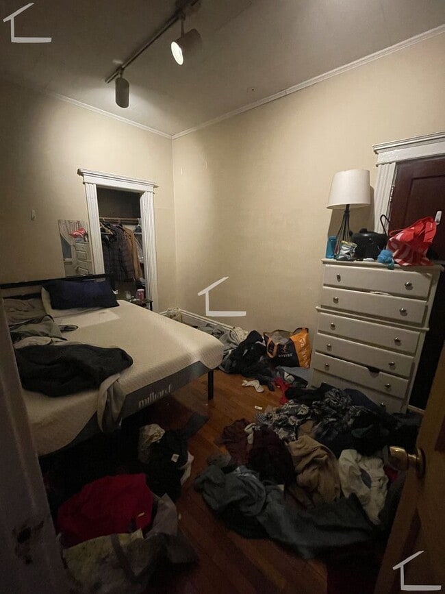 Photo - Charming 4-Bedroom -No Broker Fee