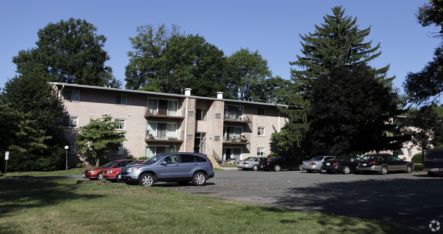 Photo - Manassas Arms Apartments