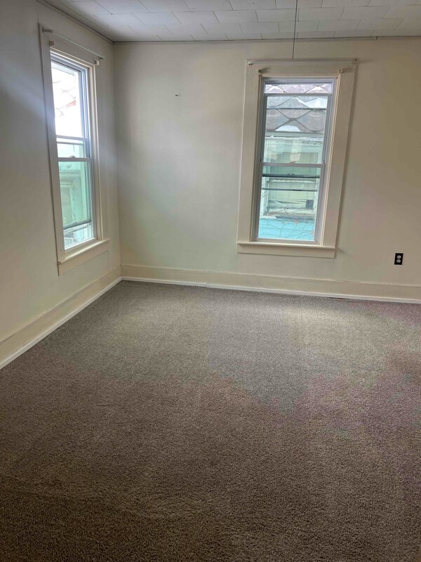 Photo - 508 W 1st St Unit 2