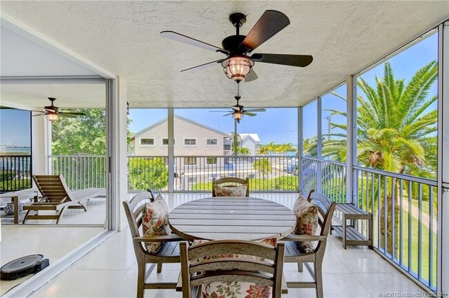 Building Photo - 8302 Marina Villa Dr Unit 8302