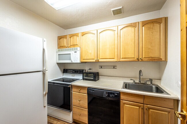 Photo - 11 Hackamore Rd