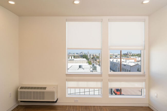 Photo - Residences on Acoma