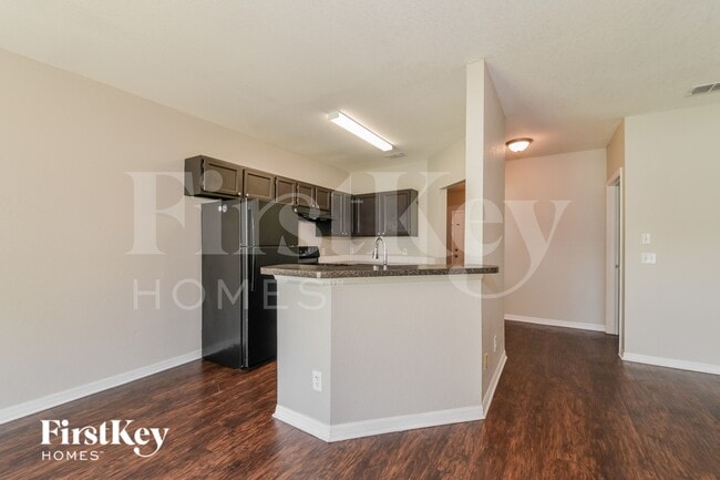 Photo - 5306 Sylvania Ave