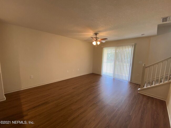 8550 Argyle Business Loop
