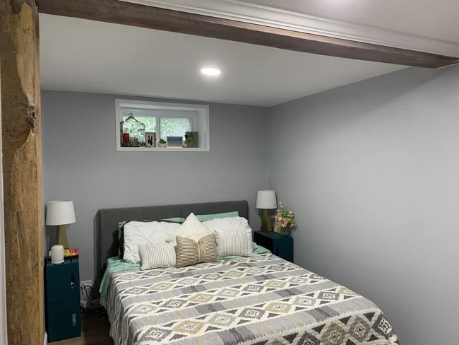 Building Photo - 440 N May St Unit 1