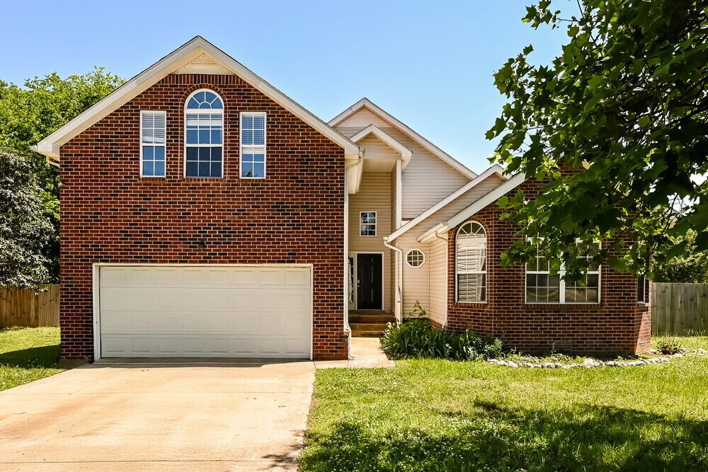 Photo - 1210 Sweetwater Pl