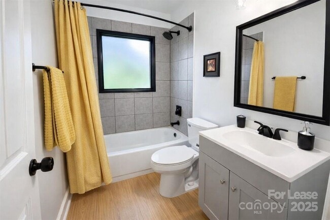 Photo - 316 Skyland Ave