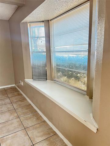 Photo - 2818 S Fielder Rd