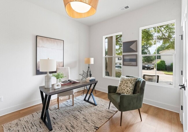 Photo - 2413 Pruitt St