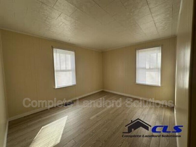 Photo - 1030 N 14th St