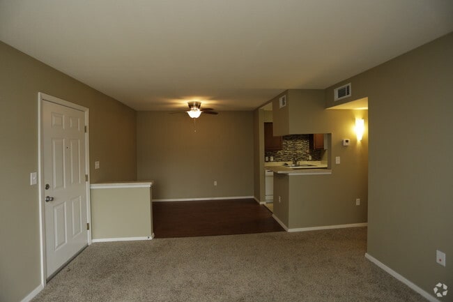 Chardonnay Apartments