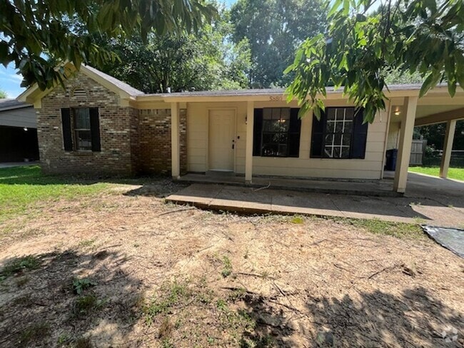 Building Photo - Renovated 3 Bedroom 1 Bath Home for Rent!