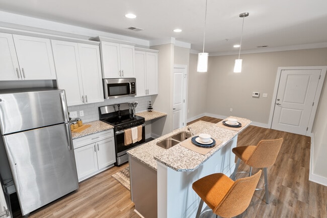 Photo - Keystone at James Landing