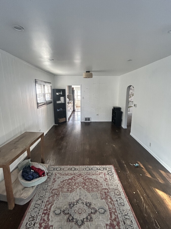 Photo - 3938 N New England Ave