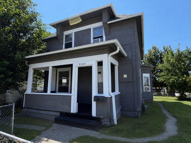 Building Photo - 2523 Jones St