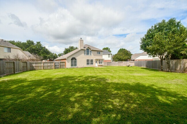 Photo - 5523 Poundstone Ct