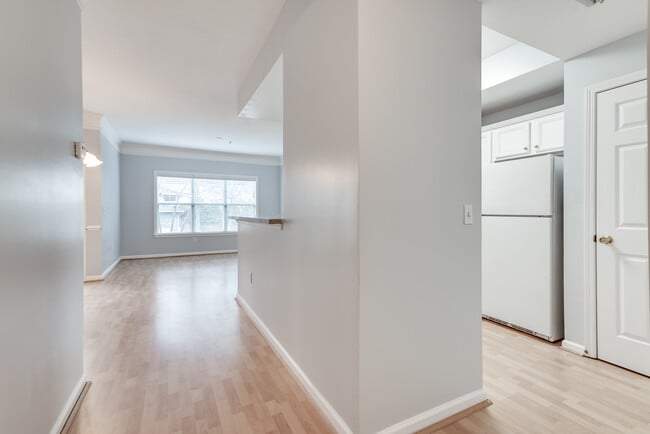 Photo - 2700 Pine Tree Rd NE Unit 1218