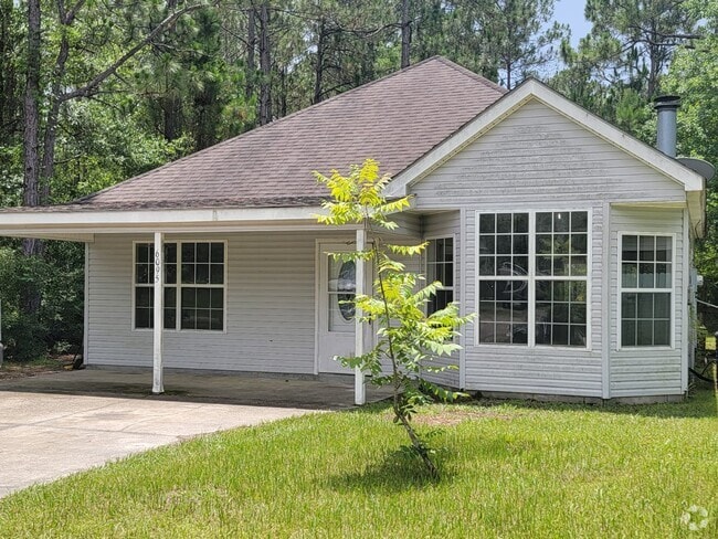 Building Photo - 6095 E Lamar St Rental