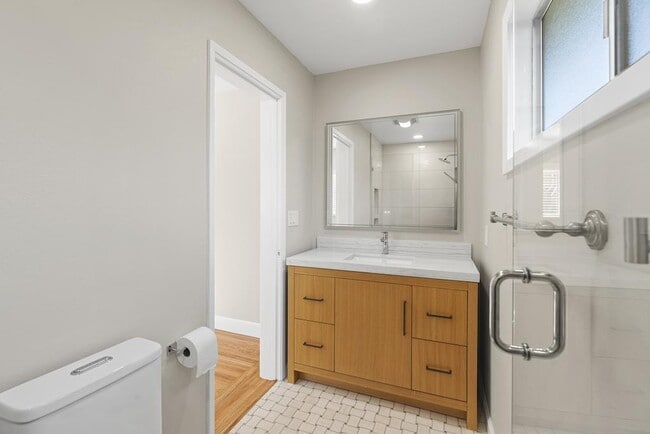 Photo - 3274 Todd Way