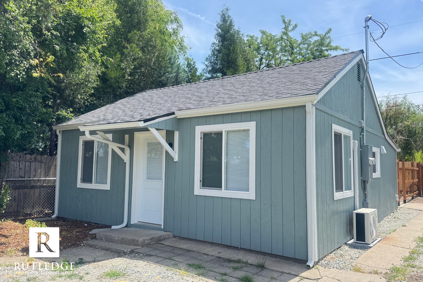 Cute & Cozy Cottage 1 Bedroom / 1 Bath - New Remodel - Cute & Cozy Cottage 1 Bedroom / 1 Bath - New Remodel
