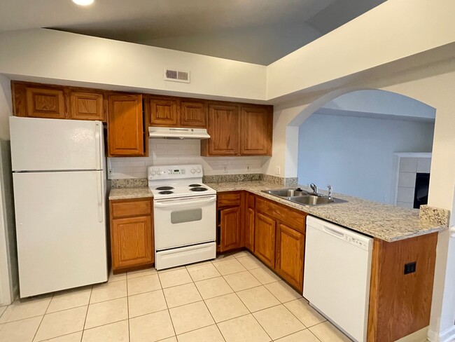 54274 E Annsbury Cir