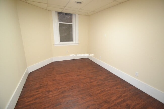 Photo - 1042 Marshall Ave Unidad 1042 Marshall Avenue 1st Floor