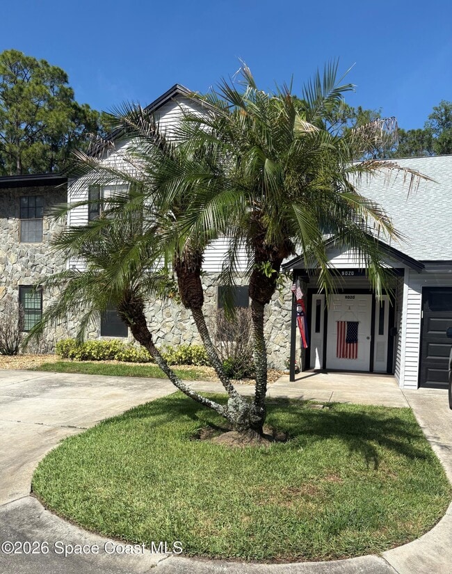 Building Photo - 9020 York Ln Unit 10h