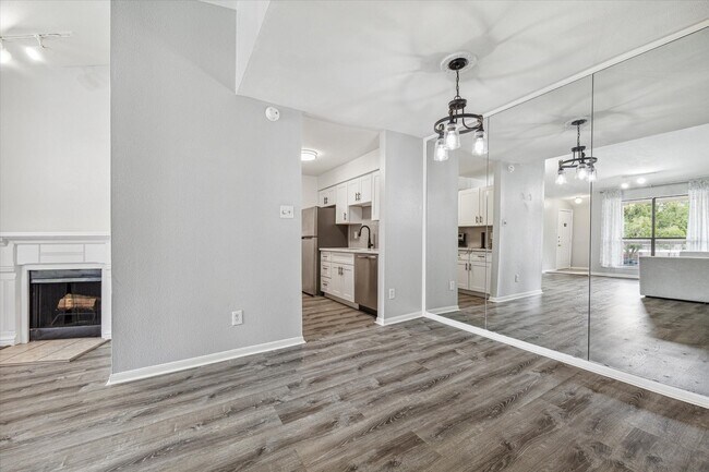 Photo - 2125 Augusta Dr Unit 54