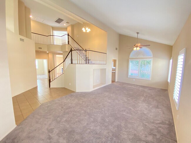 Photo - *BEAUTIFUL 3 CAR GARAGE HOME IN THE NORTH ...