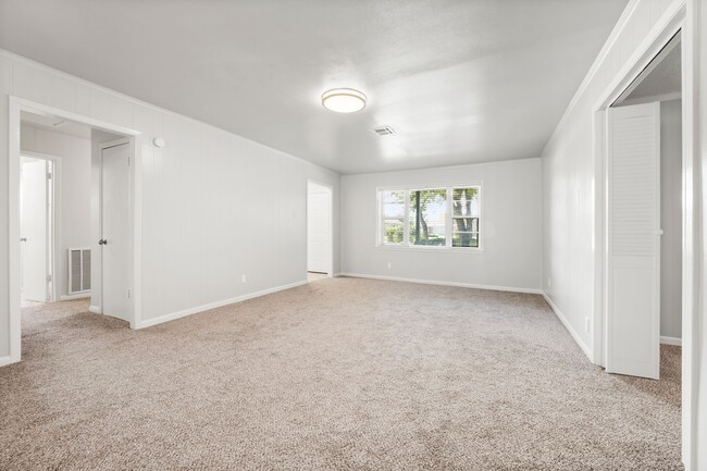 Photo - 21806 Falvel Rd