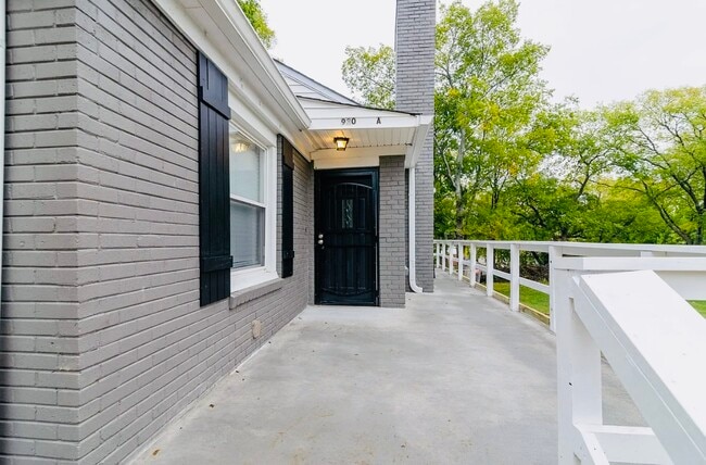 Photo - 930 32nd Ave N