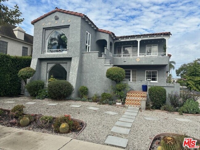 Building Photo - 1601 Stearns Dr Rental