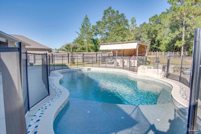 Photo - 4668 Red Oak Dr