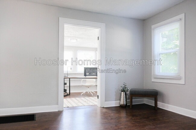 Photo - 2035 E 43rd St