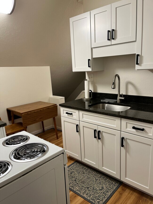 cocina - 2479 E 124th St Unidad 3rd