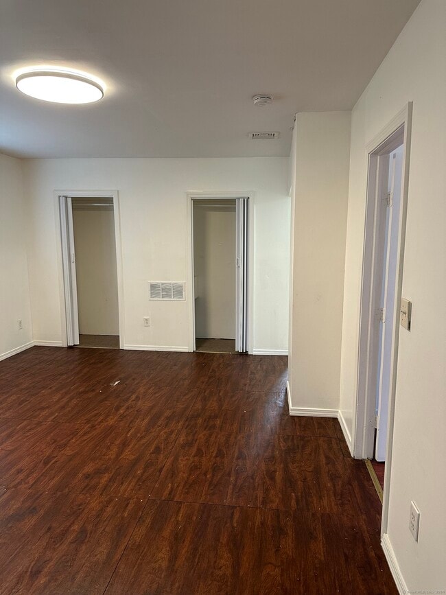 Photo - 319 Maplewood Ave