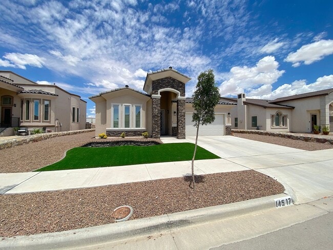 Building Photo - East El Paso 4bed/3bath Refrig A/C Rental