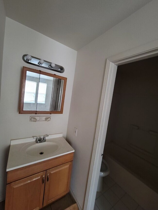 Photo - 2 Bedroom, 2.5 Bath Townhouse