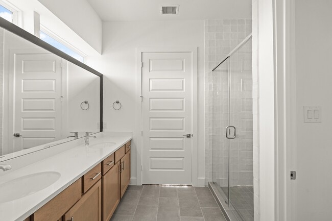 Photo - 1309 Rosewood St