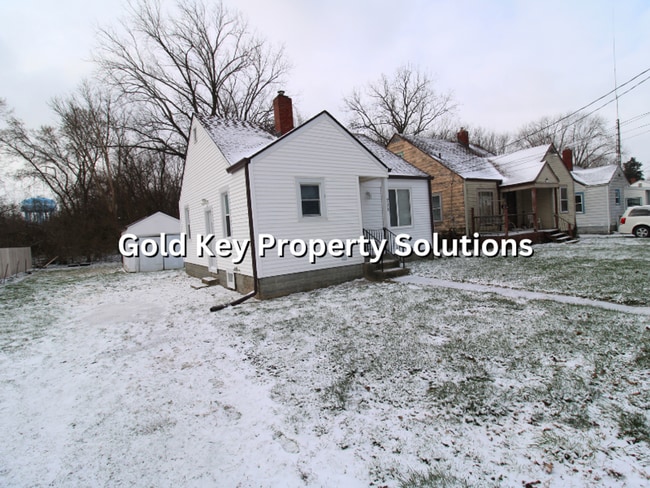 Photo - COMING SOON!! 2 BR 1 BA House with New Flooring and Paint (SECTION 8 APPROVED)