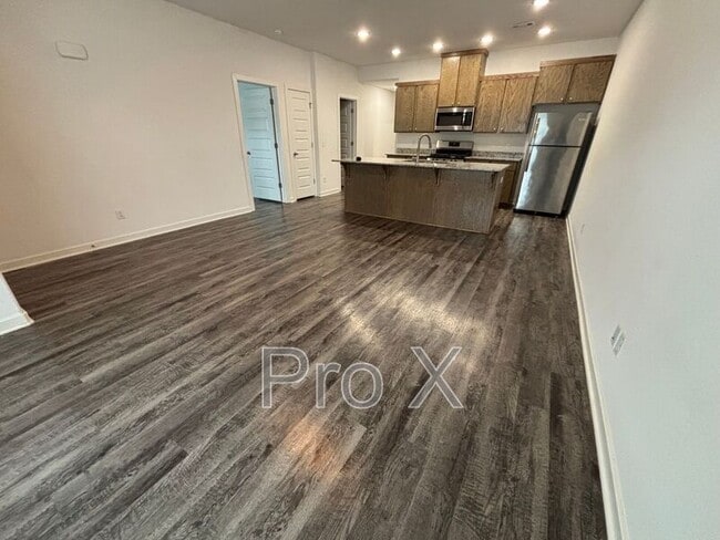 Photo - 644 Hidden Springs Dr Unidad 644 Hidden Springs-  2